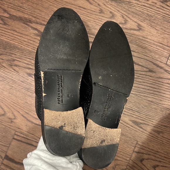 Freda Salvador keen mule black embossed crocodile - Picture 2 of 2